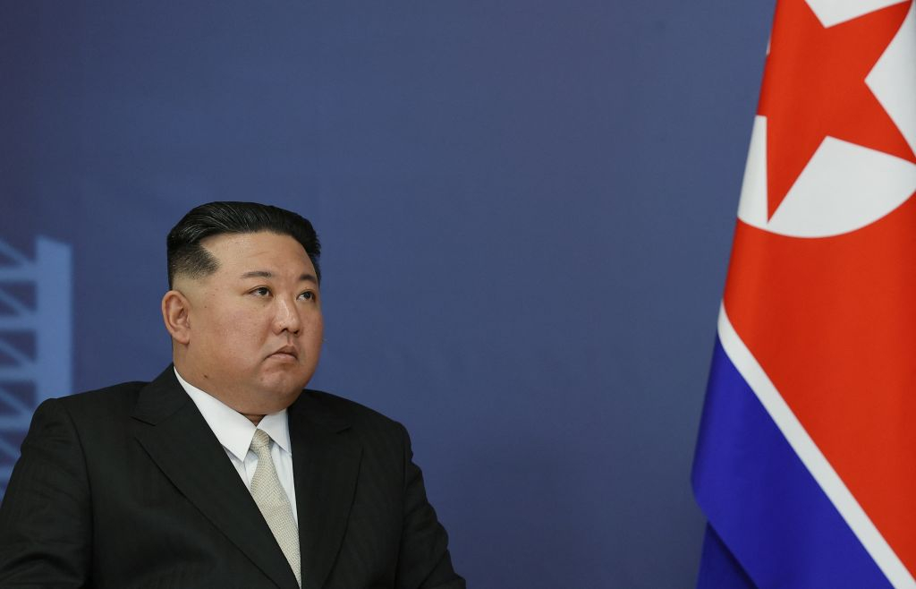 Ông Kim Jong-un cảnh báo xóa sổ Hàn Quốc