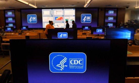 CDC điều tra chứng rối loạn hệ thần kinh ở những người tiêm loại vaccine mới