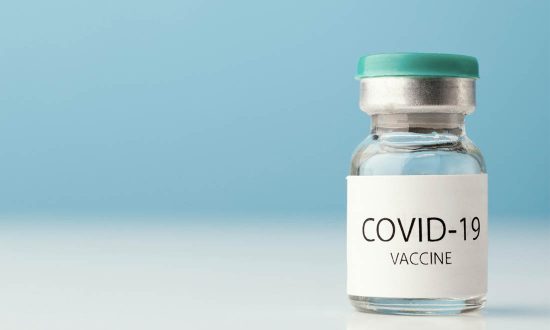 Các nhà nghiên cứu lo ngại khi phát hiện hàng tỷ bản sao DNA sót lại trong vaccine mRNA COVID-19