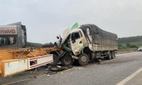 Lại xảy ra tai nạn trên cao tốc Cam Lộ - La Sơn, 2 phương tiện hư hỏng nặng