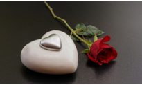 Vì sao gọi là Valentine Trắng 14/3? Giải mã ngày lễ ‘đáp trả’ yêu thương