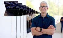CEO Apple Tim Cook vừa đến Việt Nam
