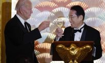 Thượng đỉnh Mỹ - Nhật - Philippines gửi tín hiệu 'rõ ràng' đến Trung Quốc