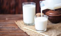 Sữa tươi có thể bảo quản được bao lâu sau khi lấy ra khỏi tủ lạnh? Chuyên gia dinh dưỡng cho bạn câu trả lời