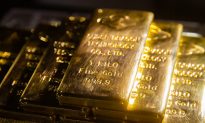 Giá vàng đạt mức cao mới: Các chuyên gia như Buffett nghĩ gì về đầu tư vào vàng?
