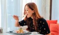 Ăn nhanh hay ăn chậm: Cách nào tốt hơn cho sức khỏe?