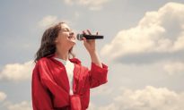 Ca hát là một môn thể thao? Nghiên cứu: ca hát giúp giảm cân và nhiều lợi ích sức khoẻ