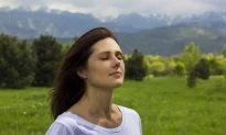 3 bài tập thở giúp xoa dịu não bộ, giảm căng thẳng, hết lo âu
