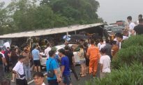 Tai nạn liên hoàn giữa 6 ôtô tại Cao tốc Nội Bài - Lào Cai