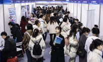 Làn sóng thất nghiệp ở Trung Quốc lan rộng, người trẻ tuổi sống dựa vào lương hưu của cha mẹ