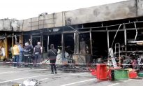 Cháy gian hàng của người Việt trong trung tâm thương mại tại Czech