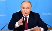 Ông Putin đề nghị ngừng bắn nếu Ukraine từ bỏ các tỉnh miền Đông