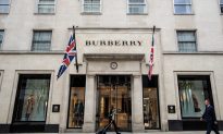Nguồn tin: Hãng thời trang xa xỉ Burberry của Anh sẽ cắt giảm hàng trăm nhân viên